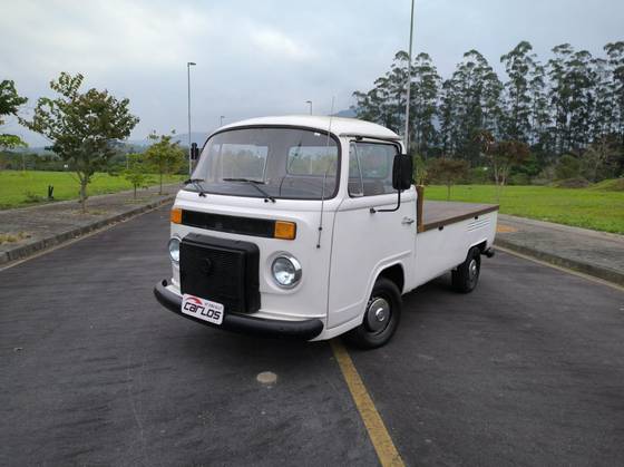 VOLKSWAGEN KOMBI 1.6 MI PICK-UP CS 8V GASOLINA 2P MANUAL